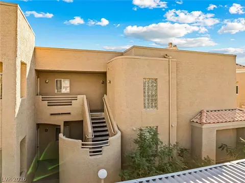 2191 Bay Club Dr #204, Laughlin, NV 89029