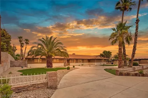 7264 Eldora Ave, Las Vegas, NV 89117