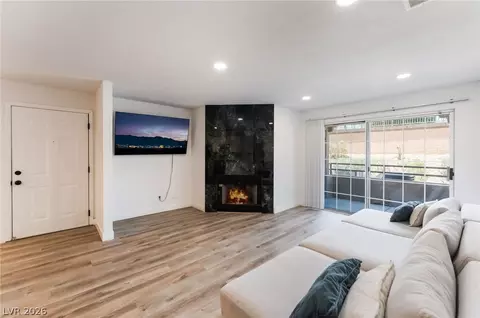 2200 S Fort Apache Rd #1013, Las Vegas, NV 89117