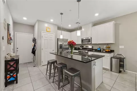 8466 Classique Ave #104, Las Vegas, NV 89178