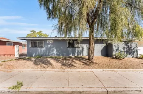 2609 Cedar Ave, Las Vegas, NV 89101