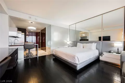 4381 W Flamingo Rd #2520, Las Vegas, NV 89103