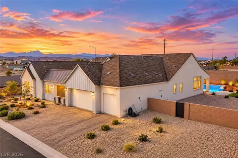 8811 Italian Trotter Ct, Las Vegas, NV 89113