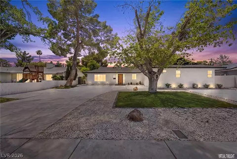 1242 Campbell Dr, Las Vegas, NV 89102