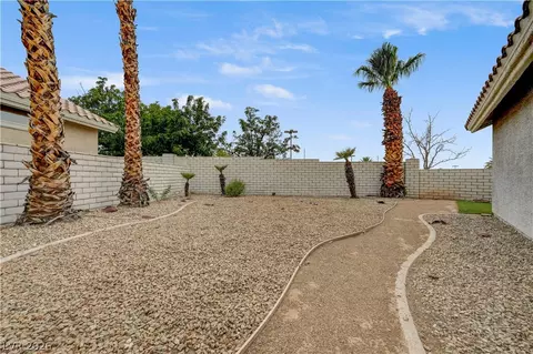 Exterior - 103 Eagleview Ct, Henderson, NV 89074 photo 15 of 17