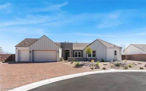 6172 Royal Topaz Ct, Las Vegas, NV 89149