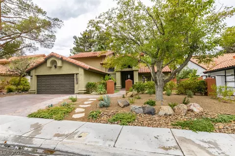 1919 Magnolia Dr, Henderson, NV 89014