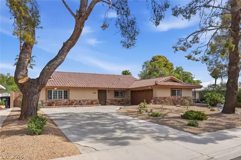2908 Mason Ave, Las Vegas, NV 89102