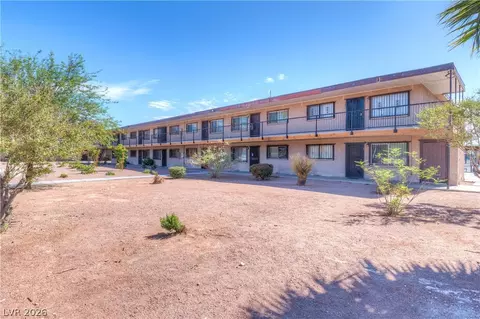 3726 Hazelwood St #15, Las Vegas, NV 89119
