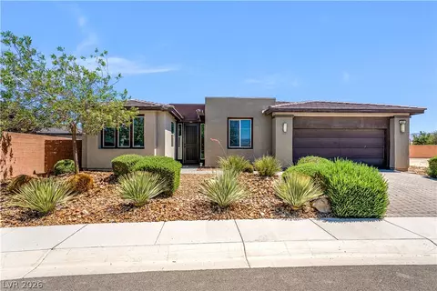 4681 SE Clifftop Dr, Pahrump, NV 89061