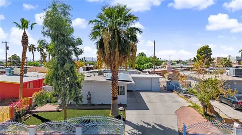 3215 Wright Ave, North Las Vegas, NV 89030