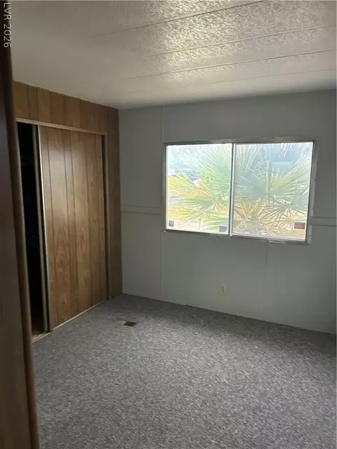 253 Behmer St, Overton, NV 89040 photo 4