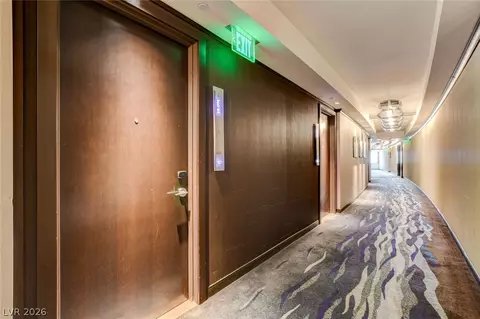 2600 W Harmon Ave #33015, Las Vegas, NV 89158