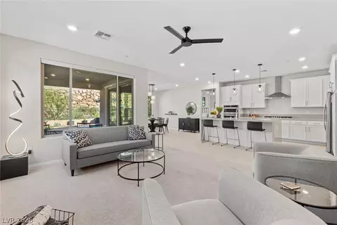 9 Desert Juniper Ln, Henderson, NV 89011