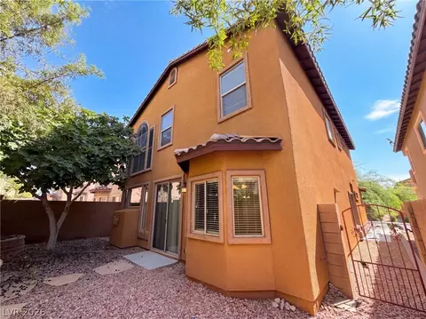 6733 Barrington Hills St, Las Vegas, NV 89149