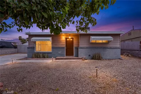 1615 Eastwood Dr, Las Vegas, NV 89104