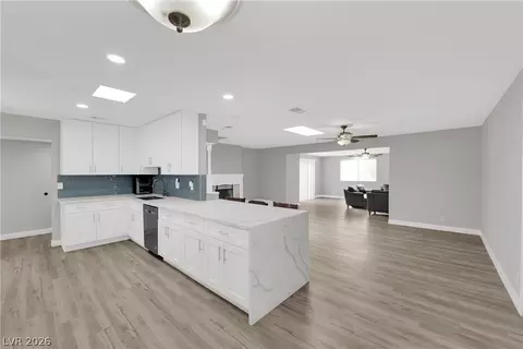 2506 Winterwood Blvd, Las Vegas, NV 89142