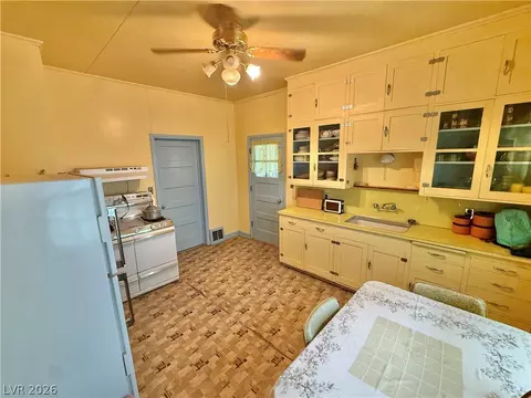 11 Avenue C, Ely, NV 89301 photo 6