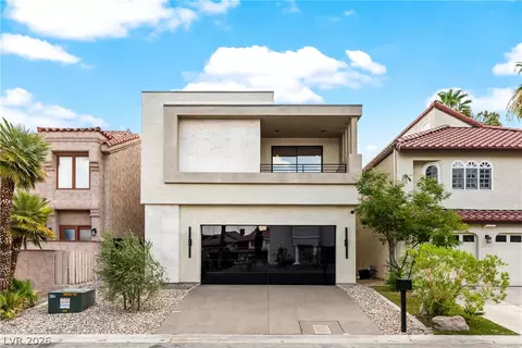2847 Queens Courtyard Dr, Las Vegas, NV 89109