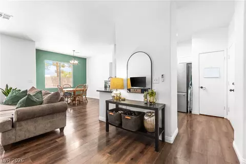 7353 Ridge Star Ct, Las Vegas, NV 89131