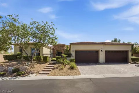 9727 Shimmering Falls Ct, Las Vegas, NV 89149