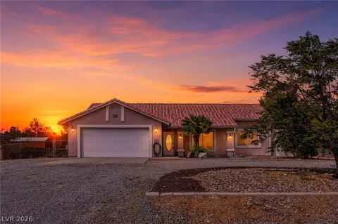 2120 Mount Charleston Dr, Pahrump, NV 89048