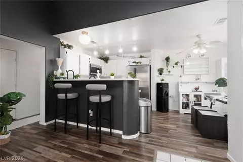 1881 W Alexander Rd #2066, North Las Vegas, NV 89032