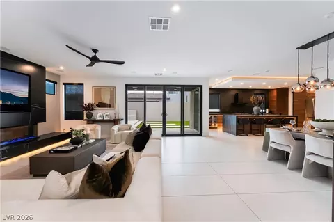 4109 Orchard Run Ave, Las Vegas, NV 89141