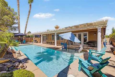 10739 Bramante Dr, Las Vegas, NV 89141