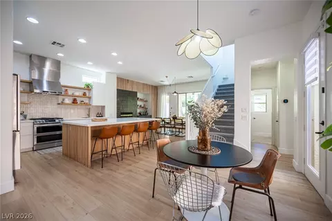 331 Dartmouth Hills St, Las Vegas, NV 89138