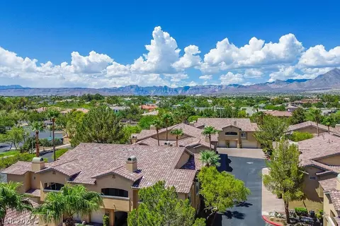 8733 Red Brook Dr #203, Las Vegas, NV 89128