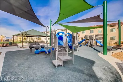 825 Spring Estates Ave, North Las Vegas, NV 89086