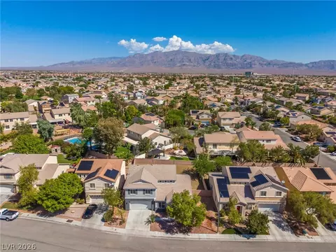 3812 Champagne Wood Dr, North Las Vegas, NV 89031