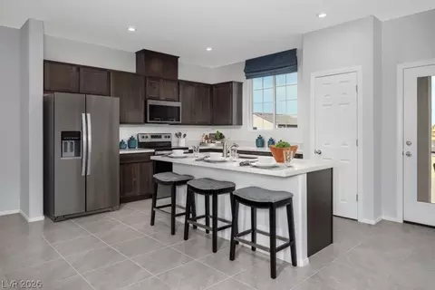 5755 Whimsical St, Las Vegas, NV 89148