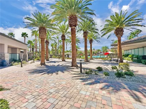 134 Crooked Putter Dr, Las Vegas, NV 89148