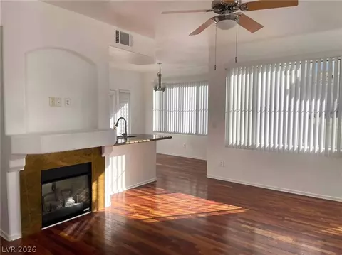 9050 W Warm Springs Rd #2046, Las Vegas, NV 89148
