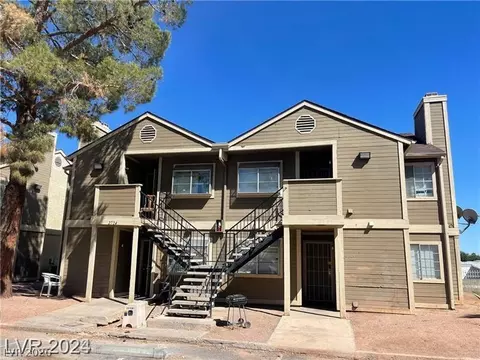 2707 Aarondavid Dr, Las Vegas, NV 89121