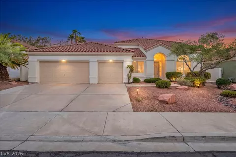 1605 Saint Katherine Cir, Las Vegas, NV 89117