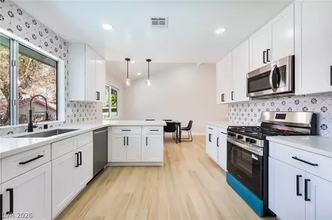 3472 Rawhide St, Las Vegas, NV 89120