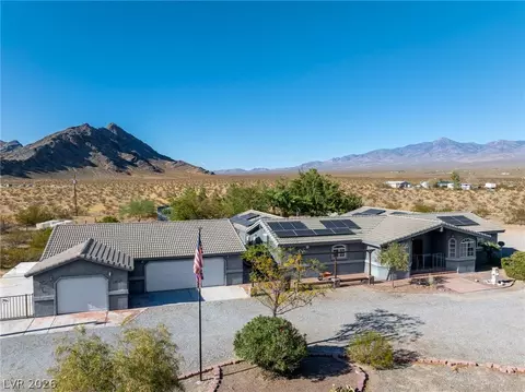 1660 W Duck St, Pahrump, NV 89060