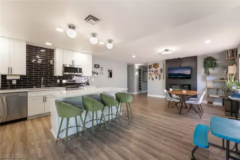 4646 Dennis Way, Las Vegas, NV 89121