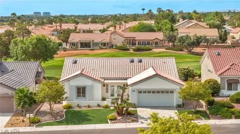 9501 Villa Ridge Dr, Las Vegas, NV 89134