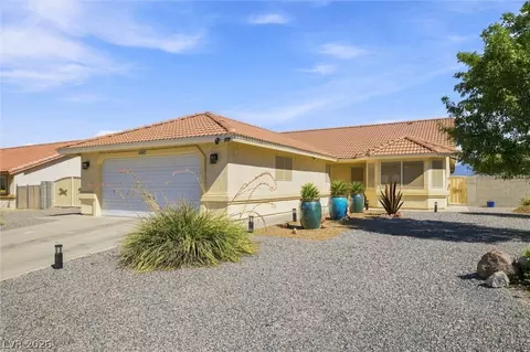 5100 Graystone Dr, Pahrump, NV 89061