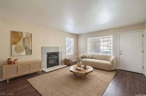 9070 Spring Mountain Rd #104, Las Vegas, NV 89117