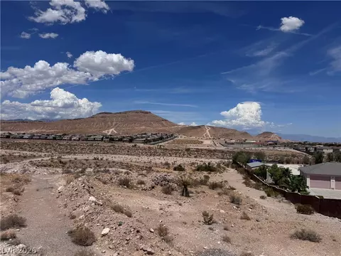 Pebble. Rd, Las Vegas, NV 89178