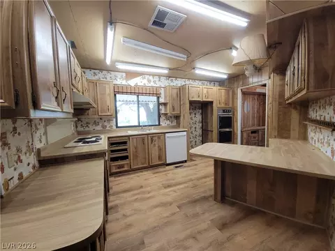 Kitchen - 220 S Andersen St, Overton, NV 89040 photo 2 of 2