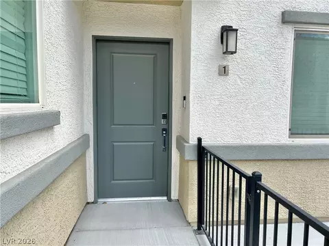 12186 Azure Gate Rd #1, Las Vegas, NV 89183