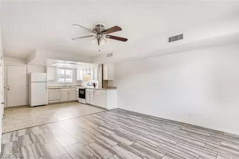 6227 Washington Ave, Las Vegas, NV 89107