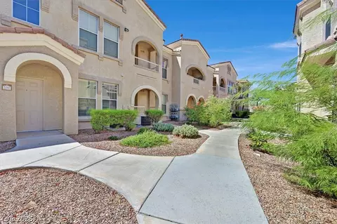 10550 W Alexander Rd #1097, Las Vegas, NV 89129