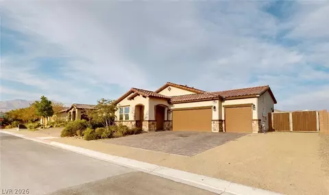 6940 Unicorn St, Las Vegas, NV 89131